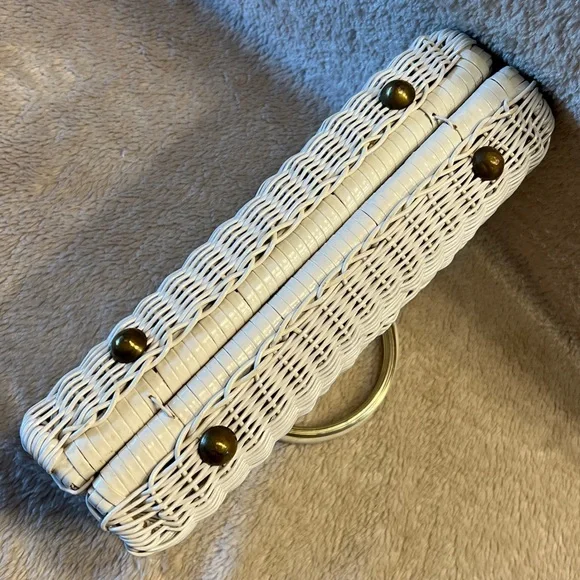 BRITISH OF HONG KONG Vintage Handmade White Wicker Purse - Picture 9 of 17